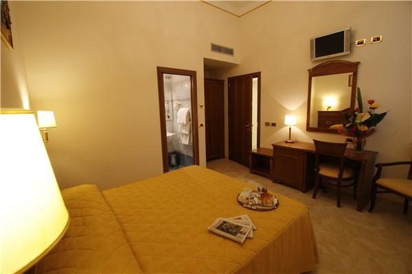 Hotel Il Duca Флоренция Экстерьер фото